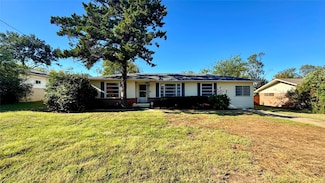 105 Davidson Dr, Terrell, TX 75160