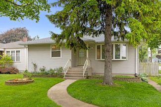 4500 S Oak Park Ave, Forest View, IL 60402