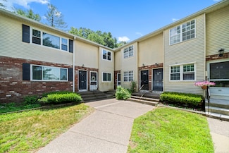 10 Georgetown Dr Unit H, Enfield, CT 06082