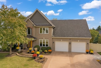 1375 Lakeside Ln, Morris, IL 60450