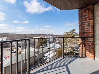 230 Willard St Unit 403, Quincy, MA 02169