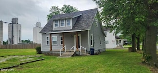 200 E Country Rd, Columbus, KS 66725
