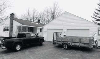 2 Lafayette St, Allenstown, NH 03275