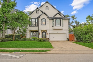 919 Worthshire St, Houston, TX 77008