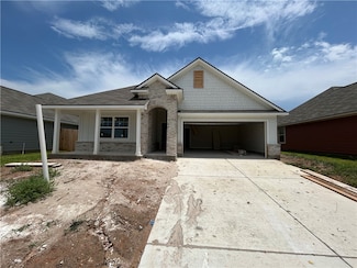 2814 Messenger Way, Bryan, TX 77803