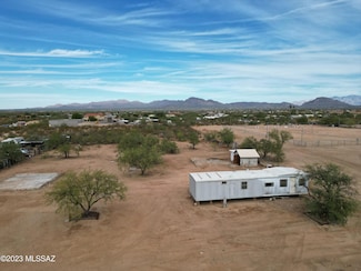 7600 W Hermans Rd, Tucson, AZ 85757