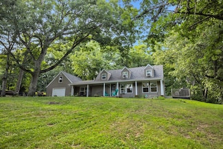 2330 S Shores Dr, Decatur, IL 62521