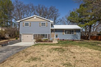 15 Doris Ave, O Fallon, MO 63368
