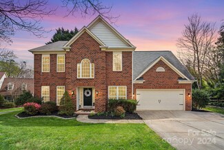 7907 Fairmeadows Dr, Charlotte, NC 28269