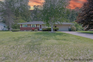 1831 Nielwood Dr, Muskegon, MI 49445