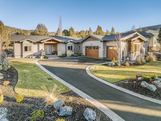 1182 Trail Creek Dr, Redmond, OR 97756