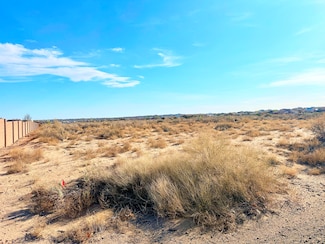 1816 11th Ave SE, Rio Rancho, NM 87124