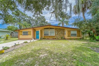 3732 Schwalbe Dr, Sarasota, FL 34235