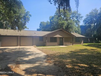 303 Shell Park Cir, Beaufort, SC 29906