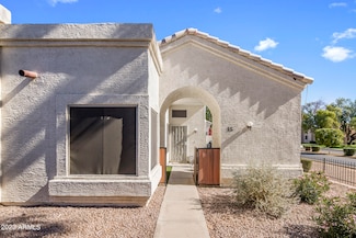 2100 W Lemon Tree Place Unit 15, Chandler, AZ 85224