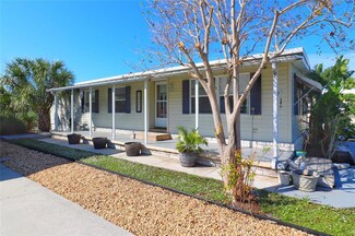 112 W Saint Johns Way, Apollo Beach, FL 33572