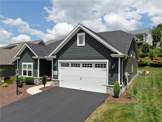 312 Maid Marion Ln, Canonsburg, PA 15317