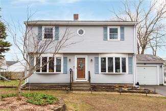 12 Granada Terrace, Middletown, RI 02842