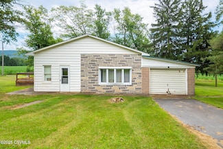1373 Airport Rd, Paxinos, PA 17860