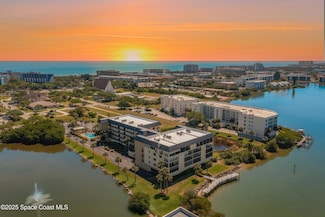 190 Escambia Ln Unit 402, Cocoa Beach, FL 32931