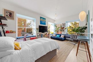 191 Clinton St Unit 2D, Brooklyn, NY 11201