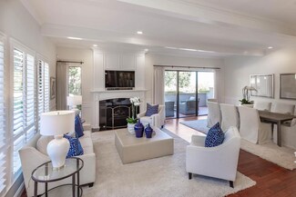 14 Mansion Ct Unit 714, Menlo Park, CA 94025