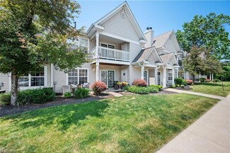 22640 Lenox Dr Unit 215, Cleveland, OH 44126