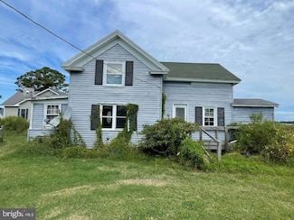 5107 Canton Rd, Tangier, VA 23440