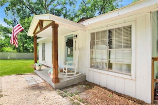 4265 Greaves Rd, Eight Mile, AL 36613