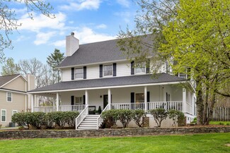 1410 Walden Forest Rd, Signal Mountain, TN 37377