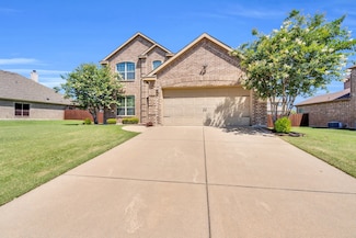 1525 Oak Park Ln, Cedar Hill, TX 75104
