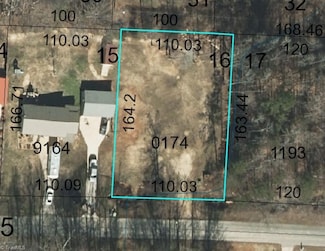 406 Fieldstone Dr, Winston Salem, NC 27127