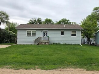 407 N Washington St, Groton, SD 57445