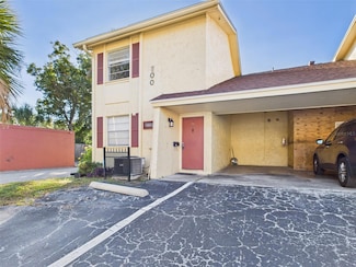 7502 Bolanos Ct, Tampa, FL 33615