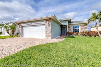 1521 Stone Ridge Cir, Sebring, FL 33870