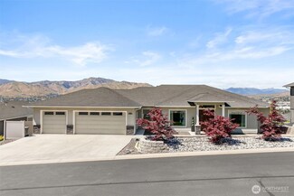 2876 N Brysen Dr, East Wenatchee, WA 98802