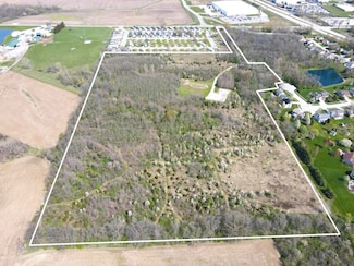 1932 Hawk Spring Ct, Huntington, IN 46750