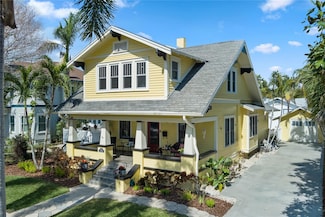 445 13th Ave NE, Saint Petersburg, FL 33701