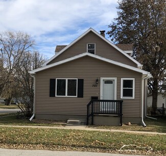701 S 24th St, Council Bluffs, IA 51501
