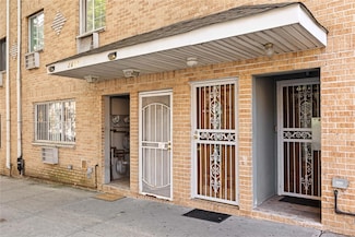 2611 Decatur Ave, Bronx, NY 10458