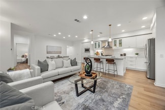 130 Borrego, Irvine, CA 92618
