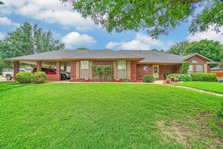 117 Elmwood Cir, Elk City, OK 73644