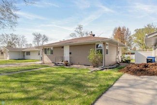 213 26th Ave N, Fargo, ND 58102