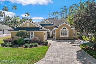 260 Water's Edge Dr S, Palm Valley, FL 32082