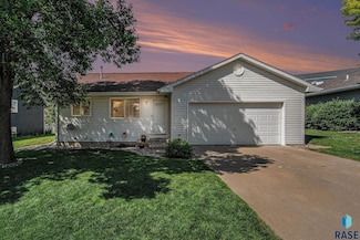 4209 N Jans Dr, Sioux Falls, SD 57107