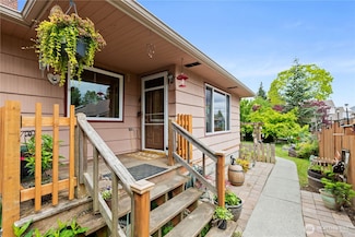 210 79th Place SW, Everett, WA 98203