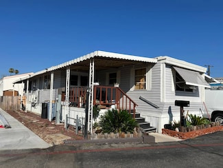 1045 N Azusa Ave, Covina, CA 91722