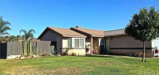 1831 Madison Dr, Madera, CA 93638