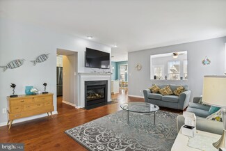 8 Curlew Ct, Rehoboth Beach, DE 19971