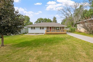 4201 Shawnee Ave, Des Moines, IA 50310
